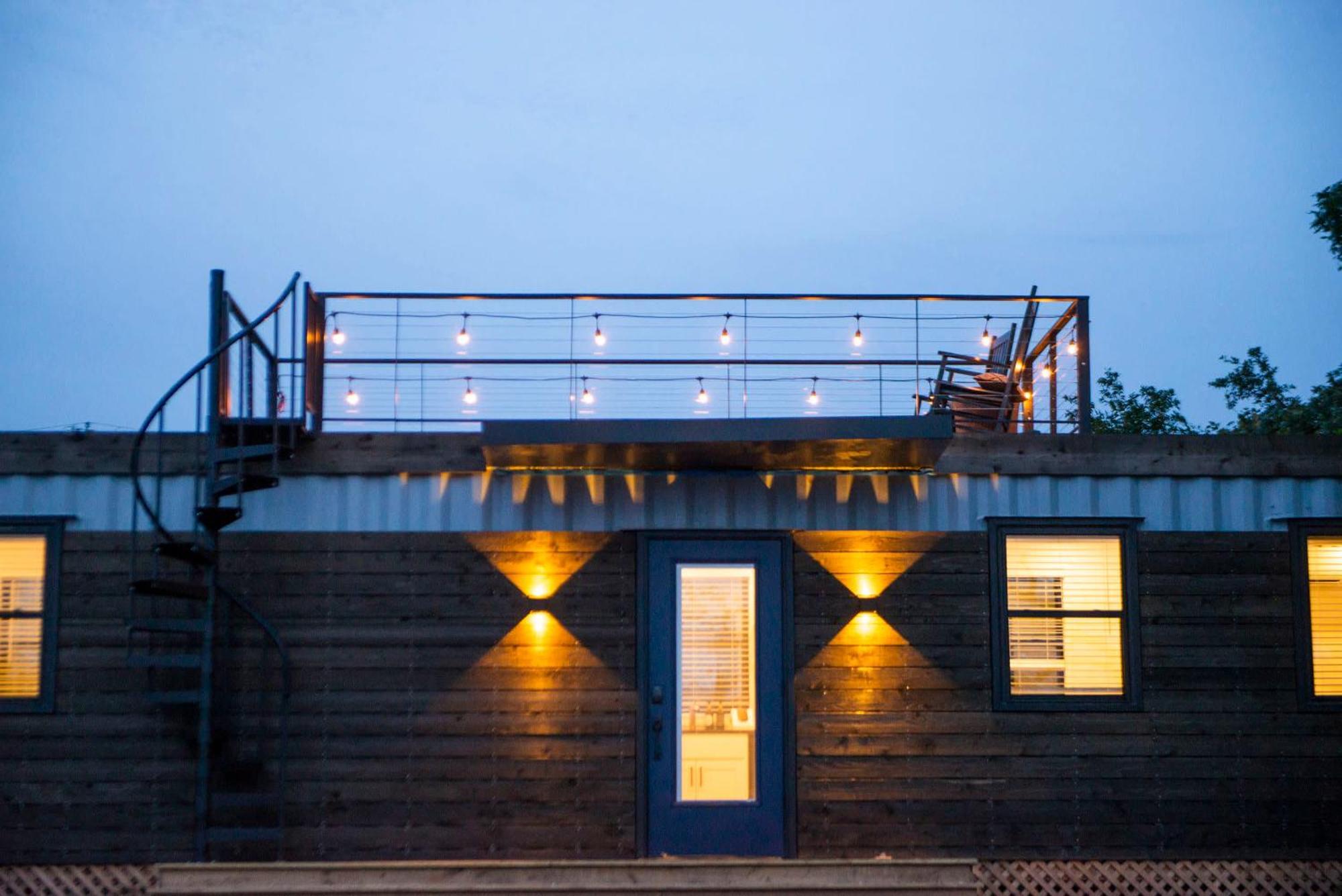Вилла The Woods- Container Tiny House 12 Min To Magnolia/Baylor/Downtown Беллмид Экстерьер фото